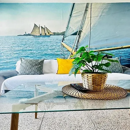 Ferienwohnung Fuer 4 Personen Ca 60 Qm In Playa De Las Americas, Teneriffa Und Los Cristianos - B62850